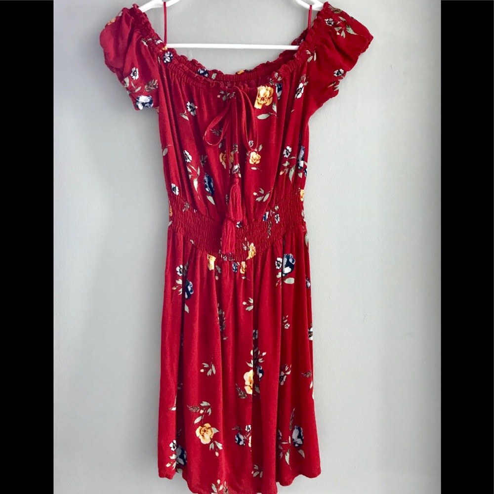 KENDALL & KYLIE Red Floral Strapless Dress